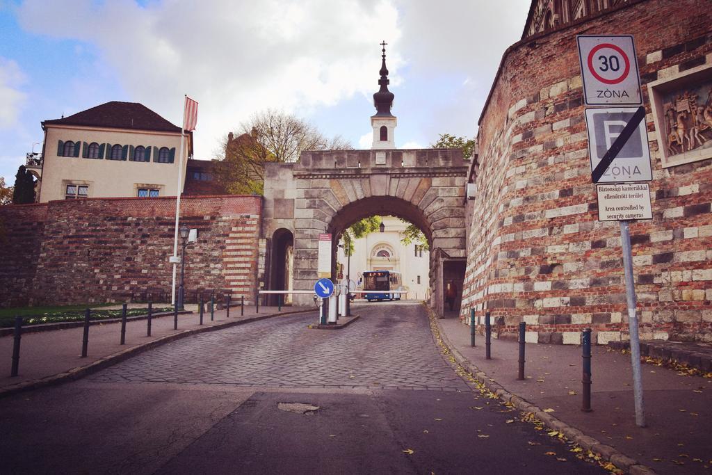 Castle Cottage Budapeşte Dış mekan fotoğraf